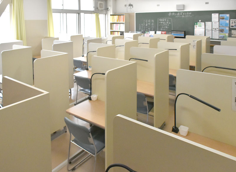 川越女子高校 自習室